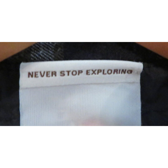 The North Face Mens Plaid Flannel Shirt Button Up Green Black Long Sleeve Size S - Picture 9 of 9